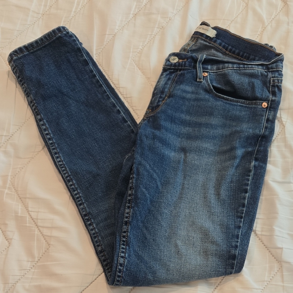 Levi's Blue Skinny Jeans with Natural Fading and Tapered Fit